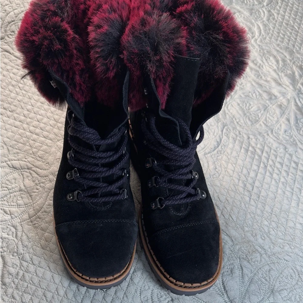Sam Edelman Black and Red Winter Boots with Faux Fur